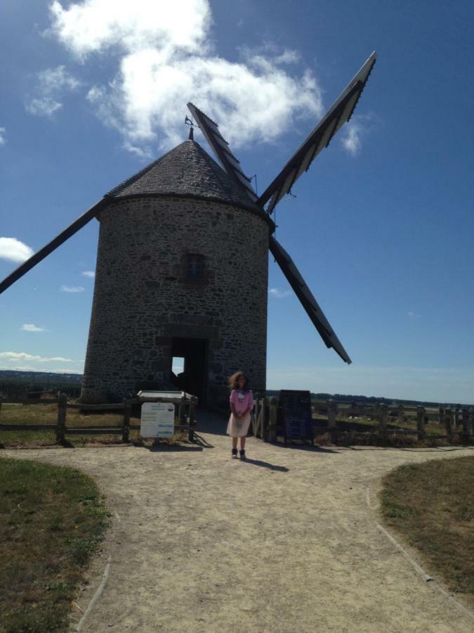 Gite Christian Mont St Michel Sacey المظهر الخارجي الصورة